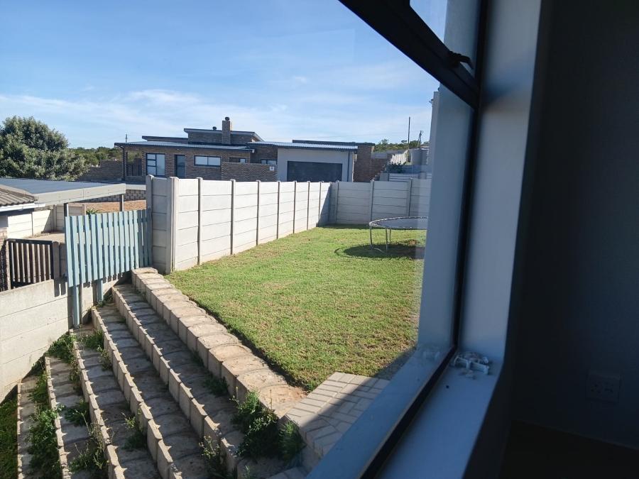 To Let 3 Bedroom Property for Rent in Dana Bay Western Cape